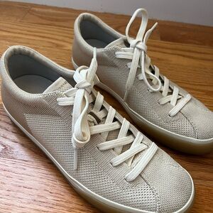 Rothy’s Cream Knit Sneakers